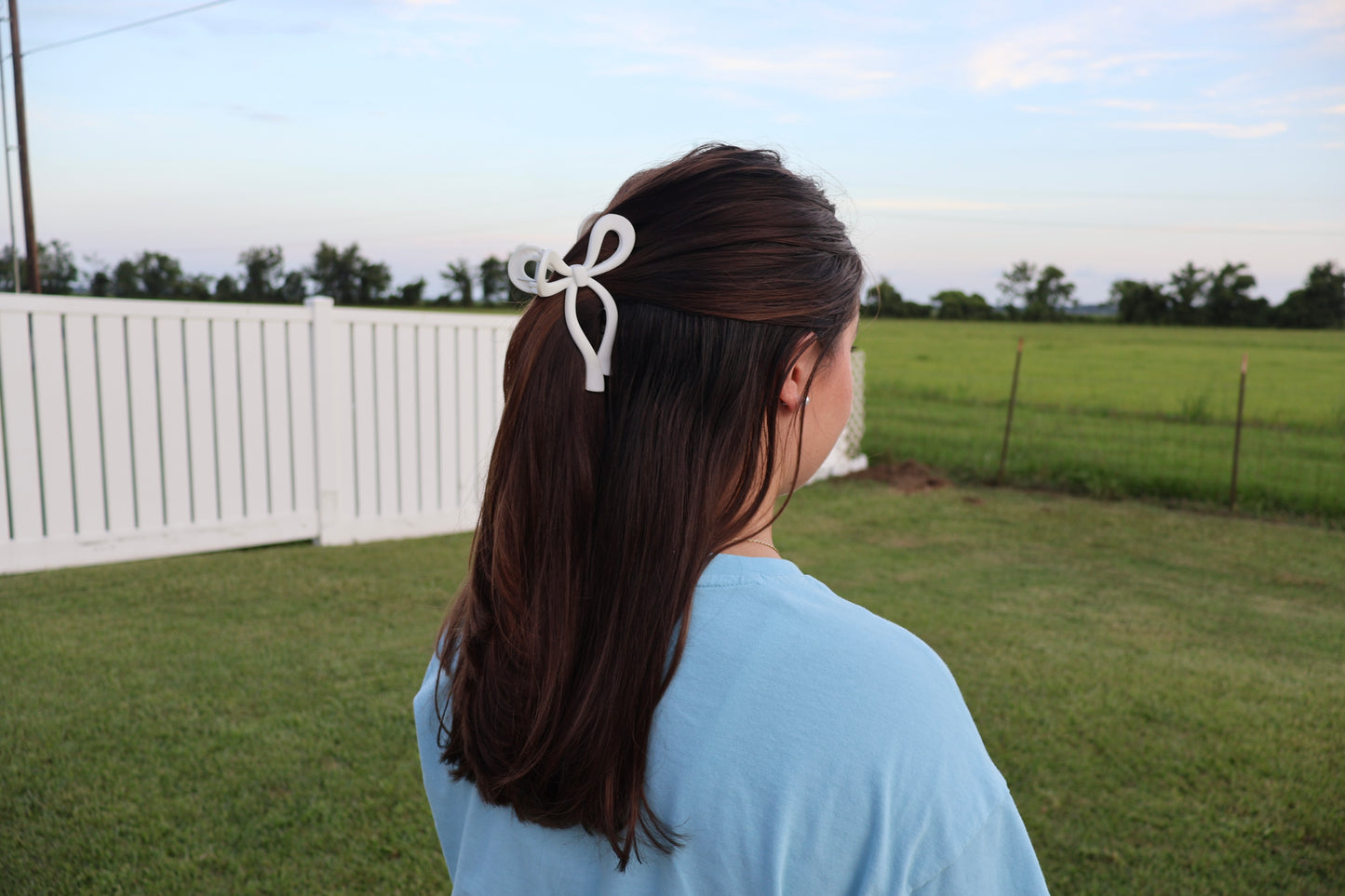 Off White Matte Bow Hair Claw Clip