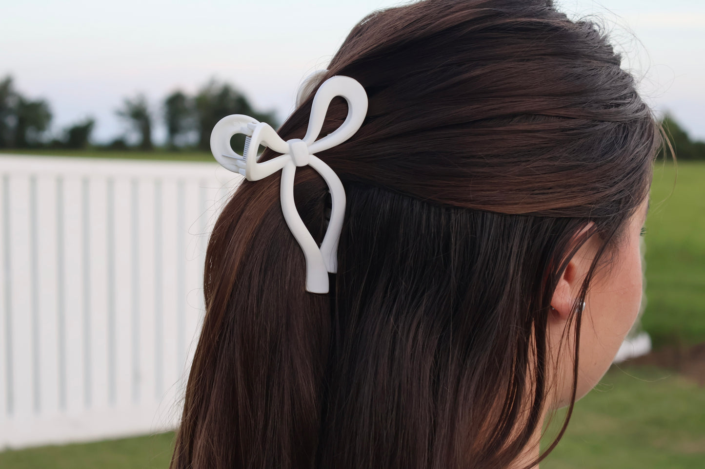 Off White Matte Bow Hair Claw Clip